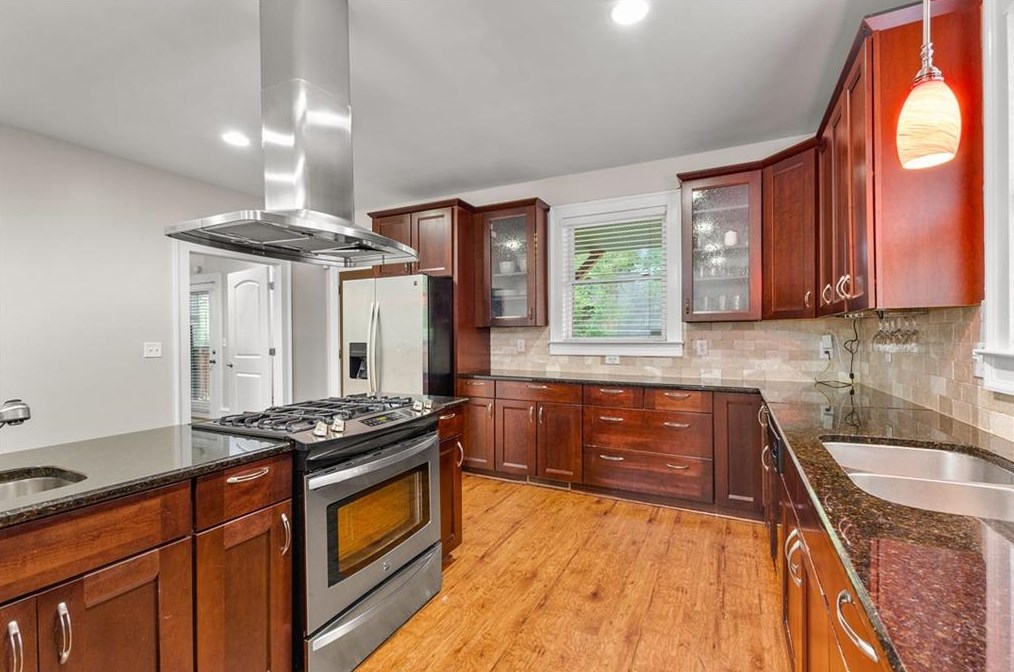 1311 Skyhaven Rd, Atlanta GA  30316-2607 exterior