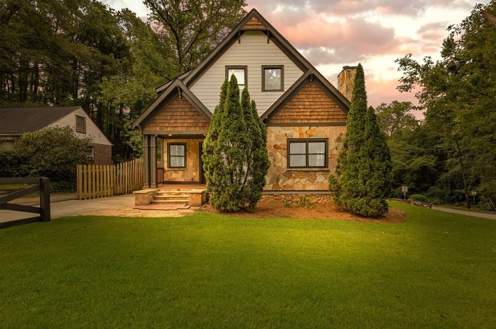 1311 Skyhaven Rd, Atlanta GA  30316-2607 exterior