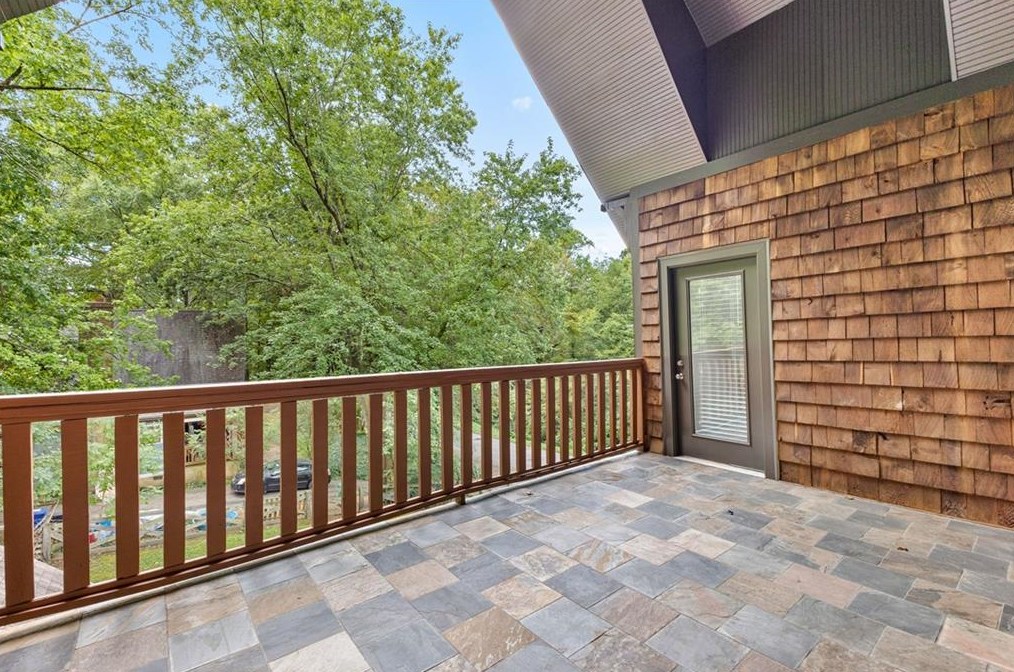 1311 Skyhaven Rd, Atlanta GA  30316-2607 exterior