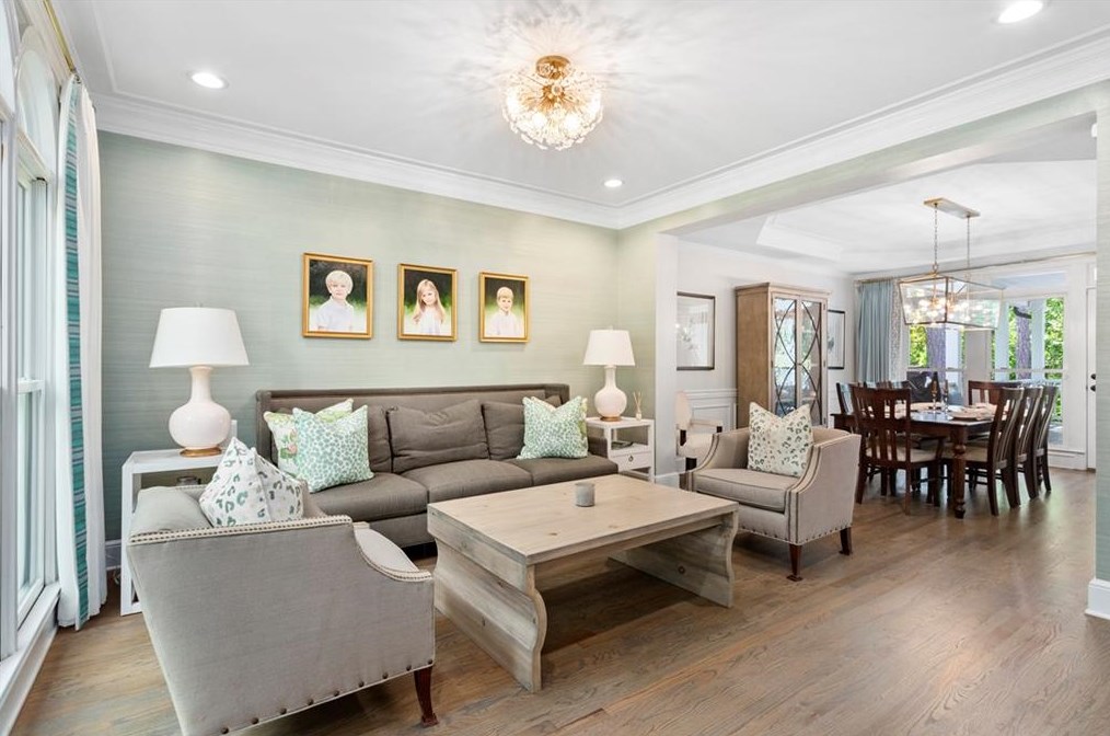 1271 Westminster Walk, Atlanta GA  30327-1717 exterior