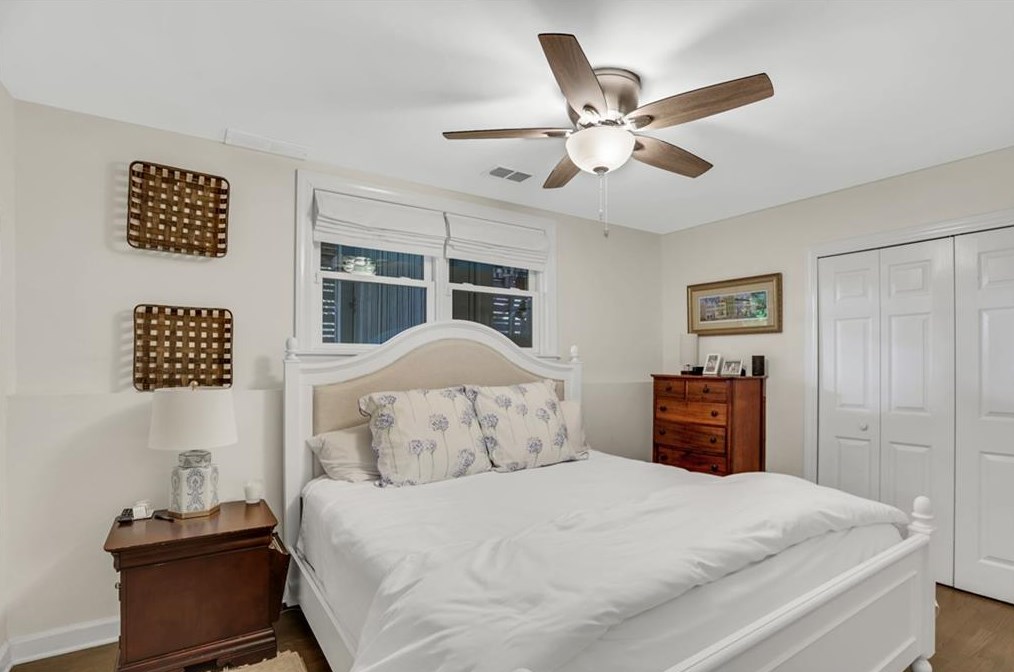 1271 Westminster Walk, Atlanta GA  30327-1717 exterior
