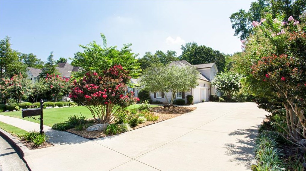 1378 Ewing Creek Dr, Dacula, GA 30019-2479
