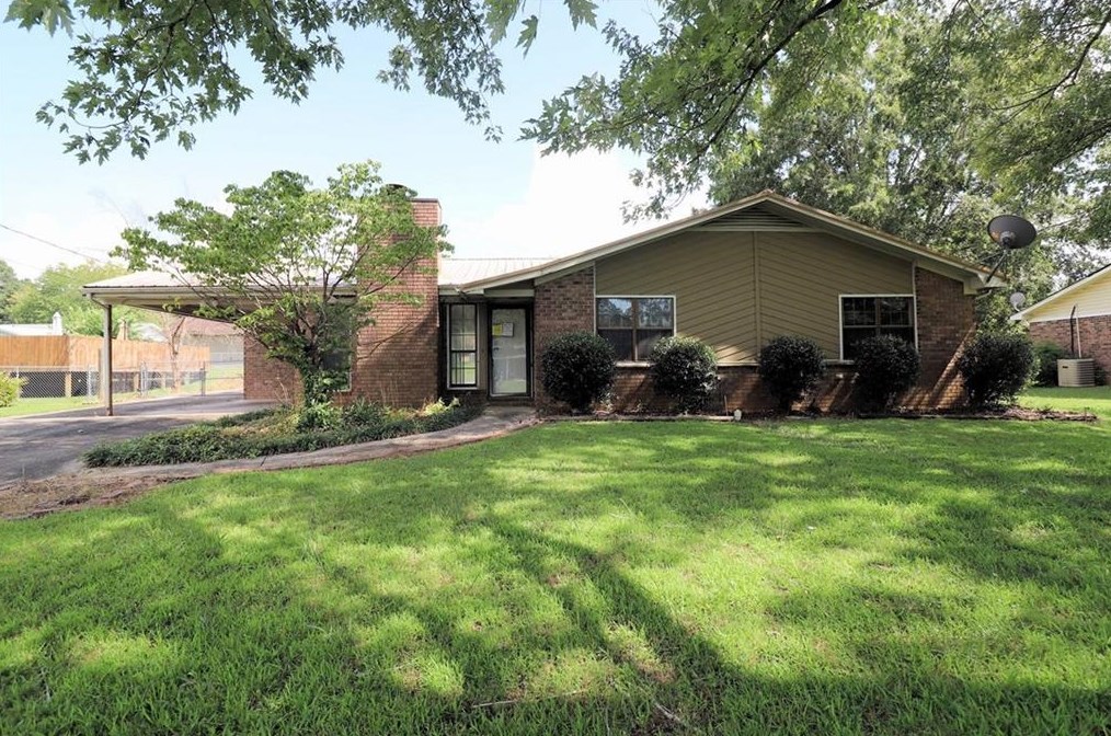 206 Longmeadow Dr, Rome, GA 30165-1248
