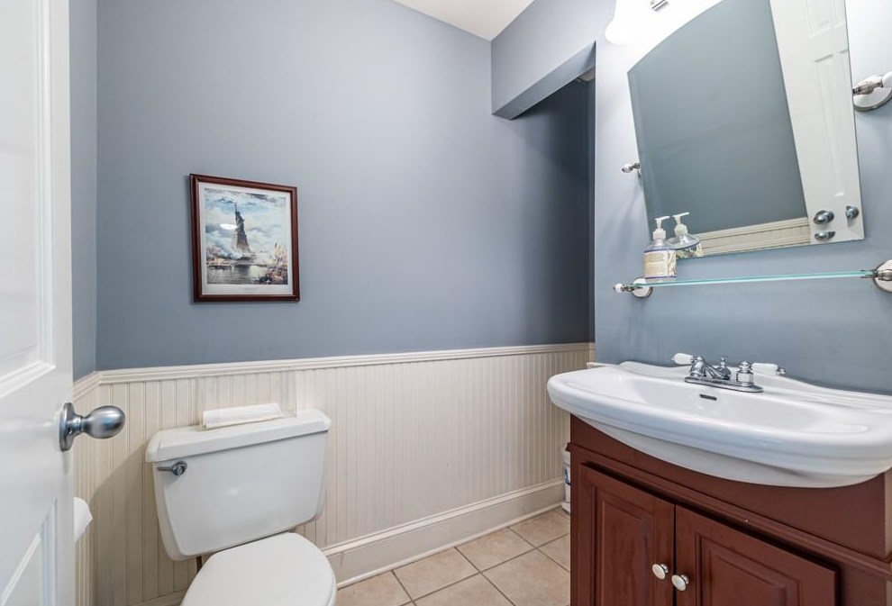 836 Sycamore St, Decatur GA  30030-2063 exterior