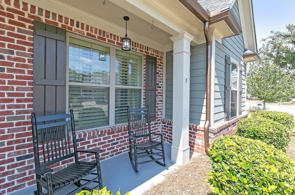 3858 Sovereign Dr, Buford, GA 30519