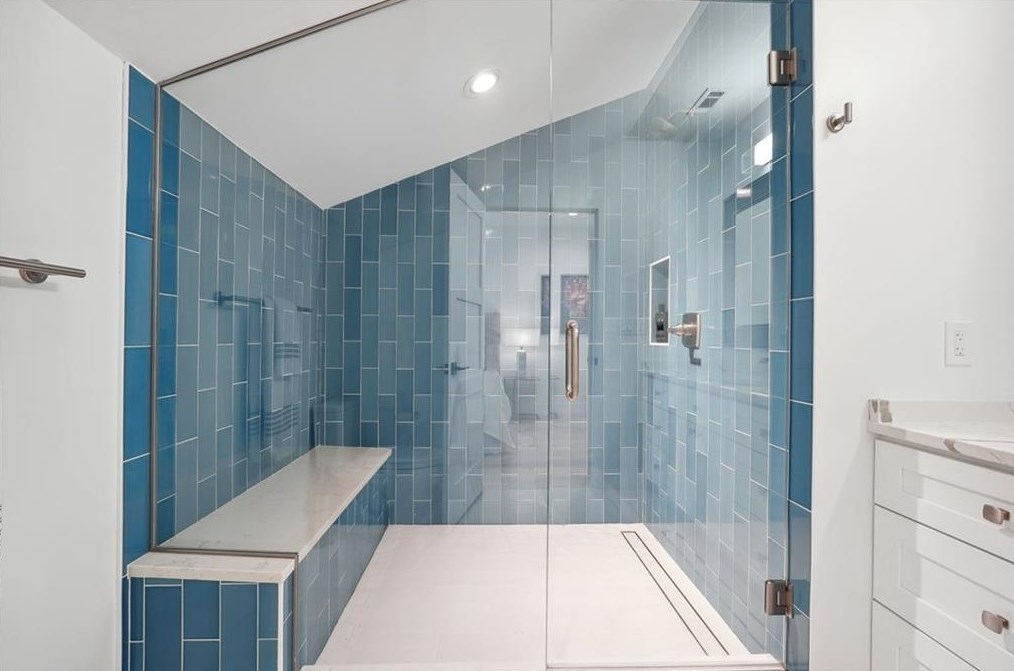 432 Pharr Rd, Decatur GA  30030-4426 exterior