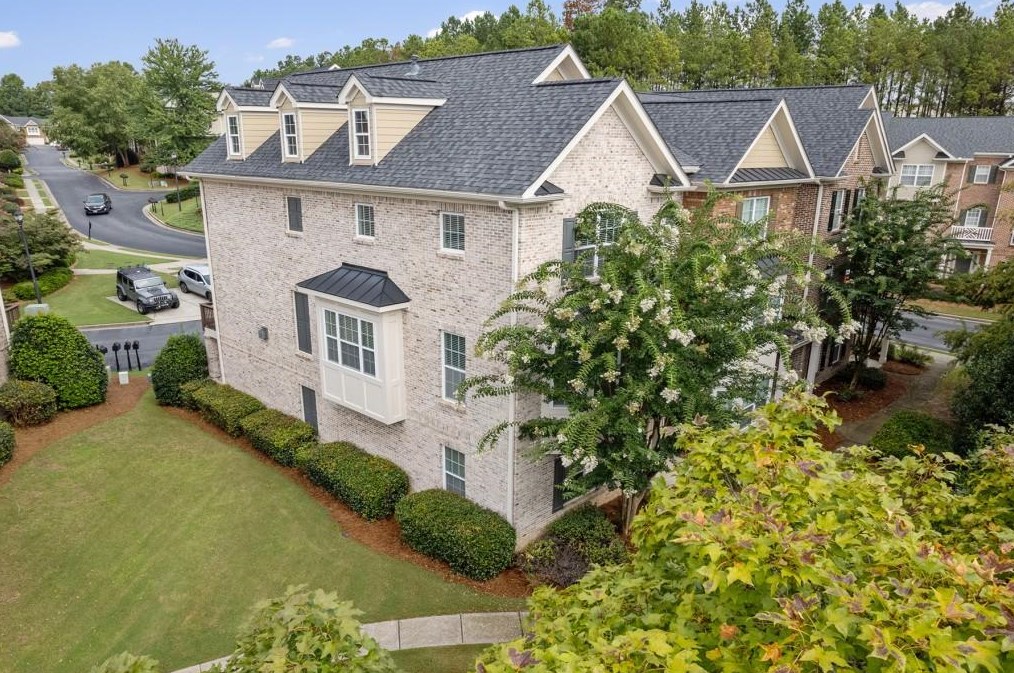 1404 Ruffner Ln, Lawrenceville GA  30043-8197 exterior