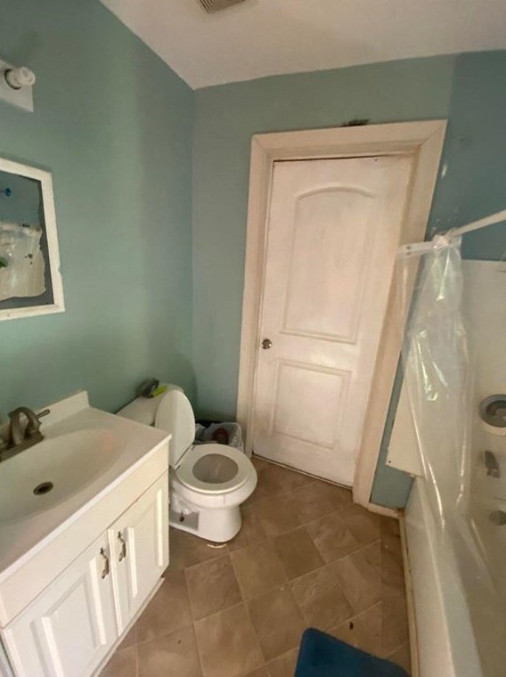 102 1 St, Gainesville GA 30504-6057 exterior