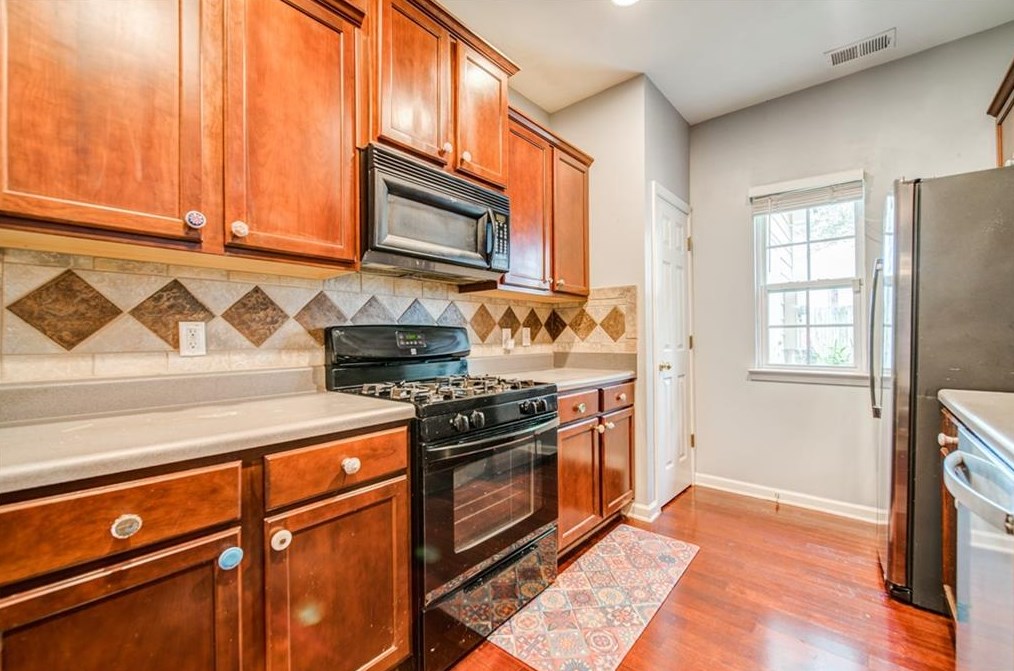 3312 Thornbridge Dr, Powder Springs, GA 30127-3922