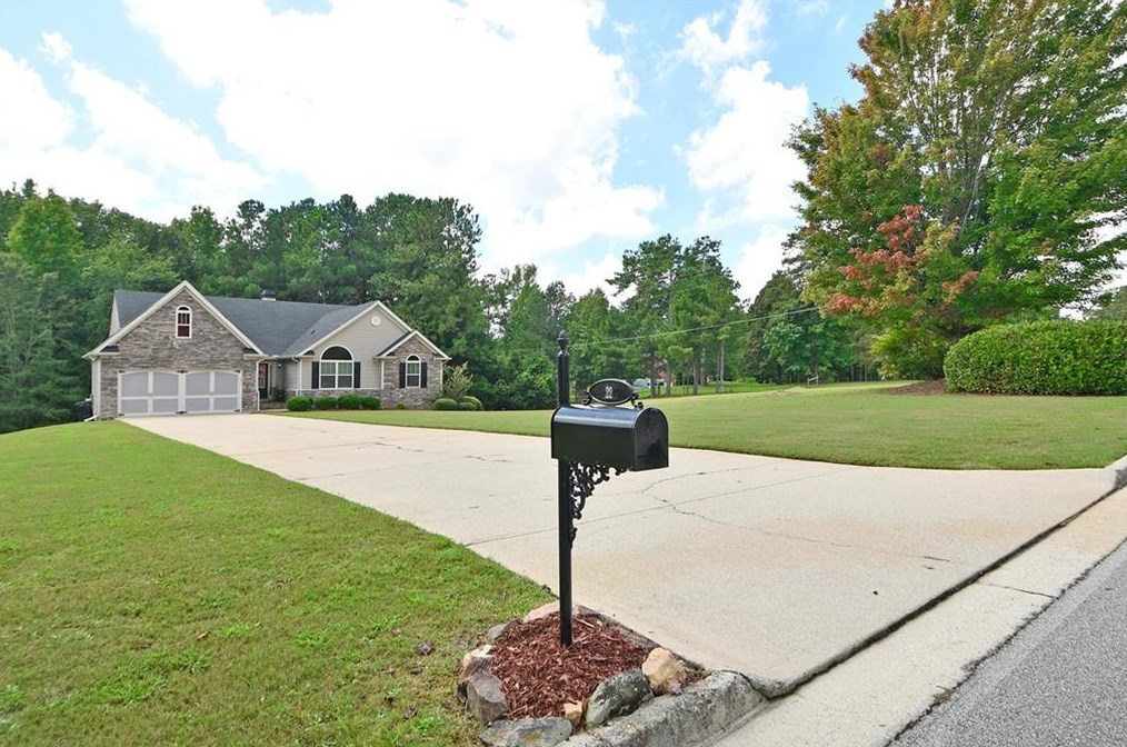 22 Elk Dr, Temple, GA 30179