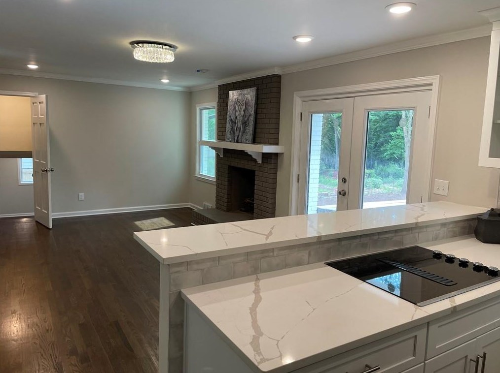 2328 Shasta Way, Atlanta GA  30345-2655 exterior