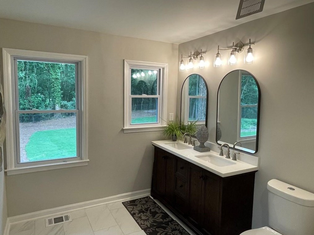 2328 Shasta Way, Atlanta GA  30345-2655 exterior