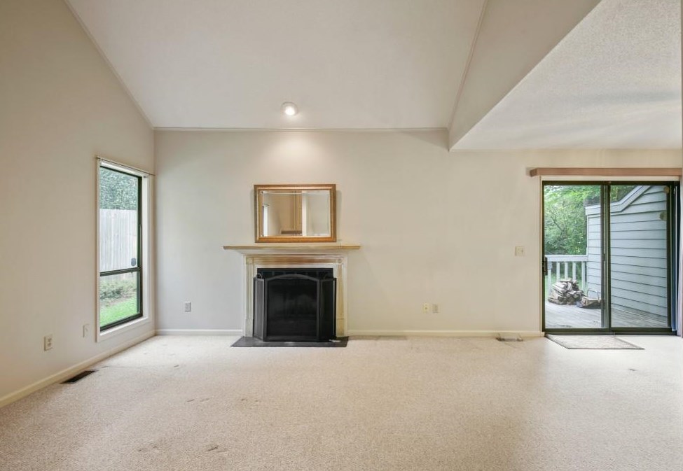 1098 Creatwood Pl, Smyrna GA  30080-8214 exterior