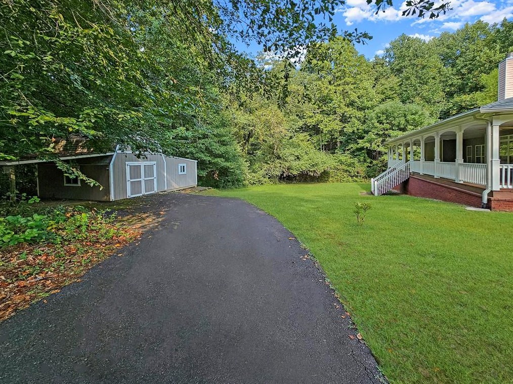 6300 Silver Creek Ln, Austell, GA 30168