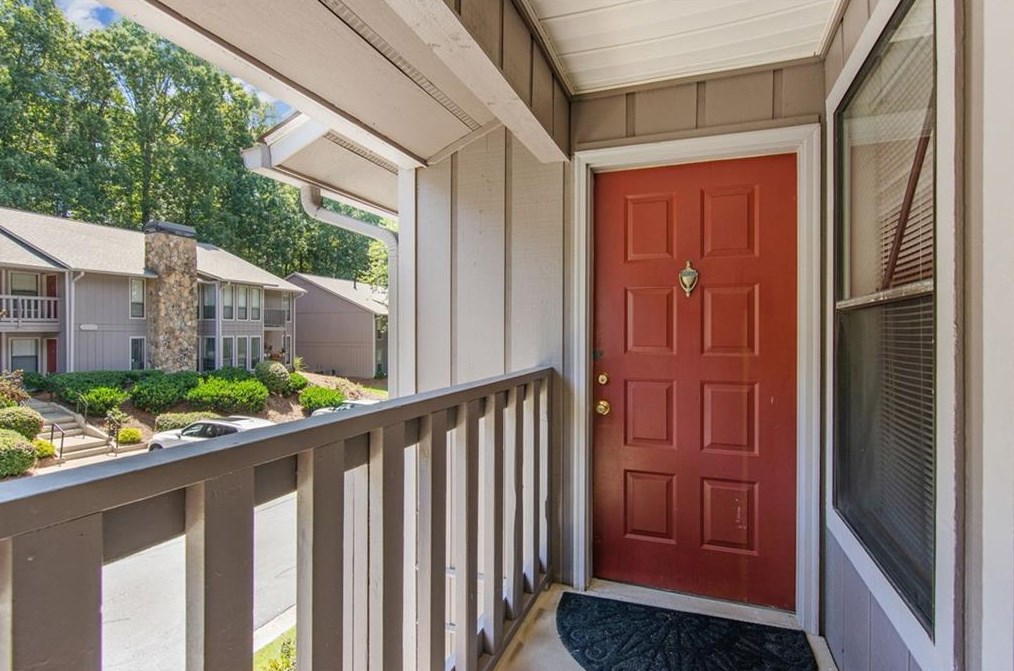 5068 Woodridge Way, Tucker, GA 30084