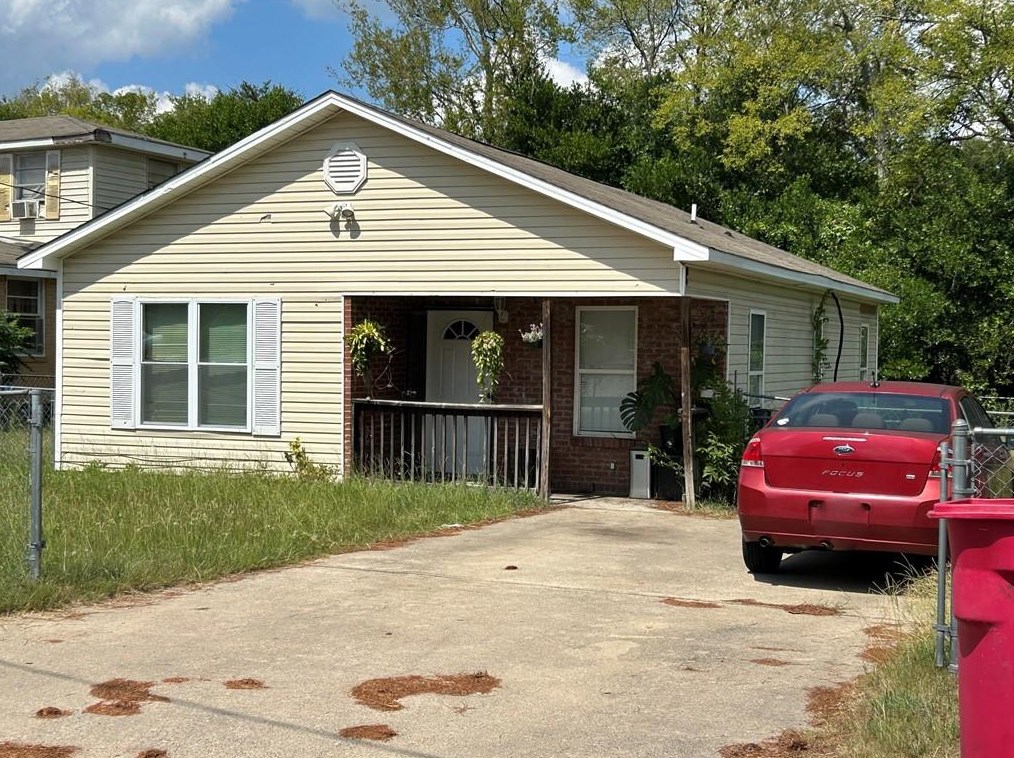 3771 Walker Ave, Macon, GA 31206-4221