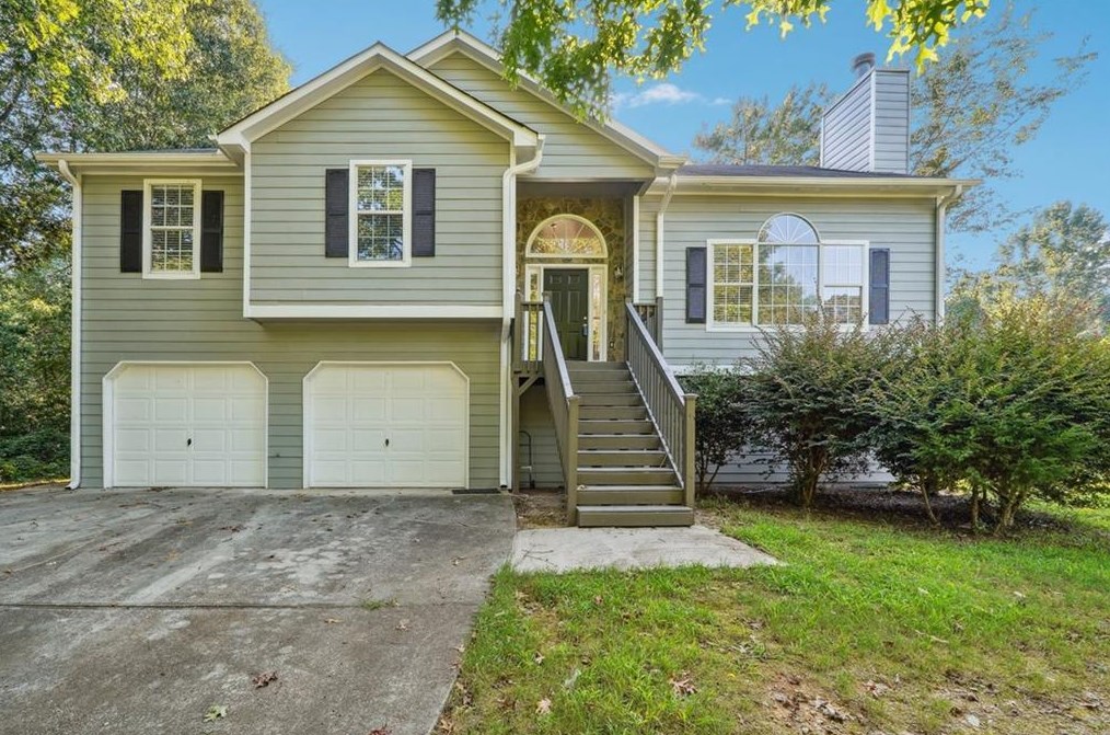 990 Ivy Brooke Dr, Douglasville, GA 30134-3036