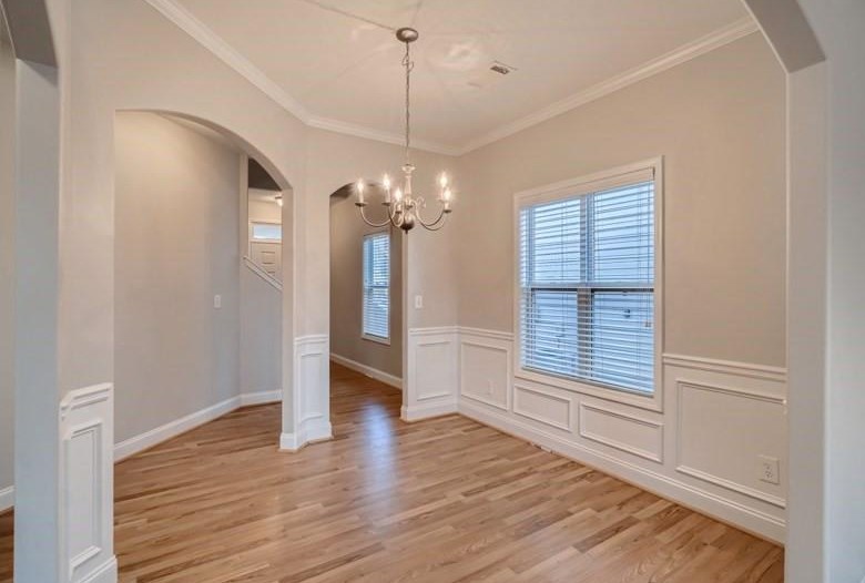 2140 Lily Valley Dr, Lawrenceville, GA 30045