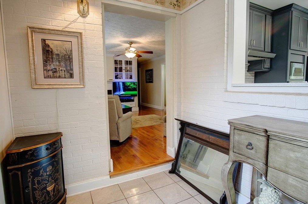 102 Jones Ave, Calhoun, GA 30701