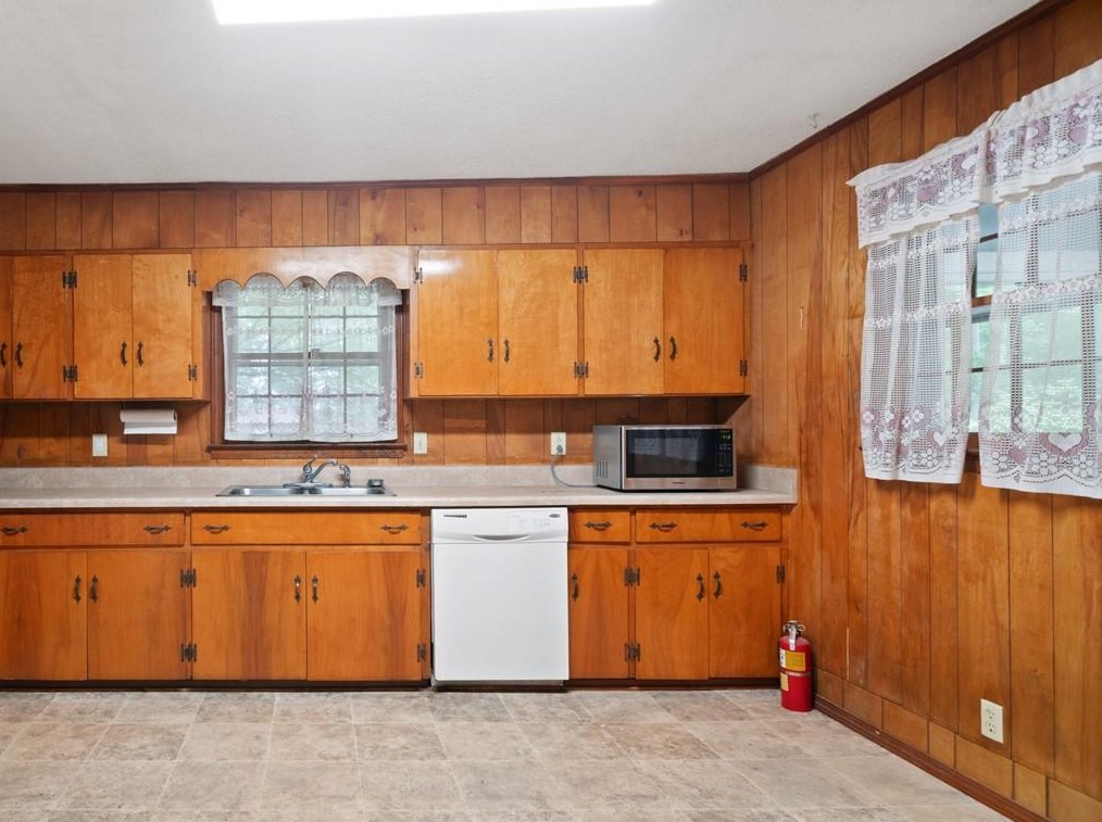 195 Shannon Road Ne, Rome, GA 30161