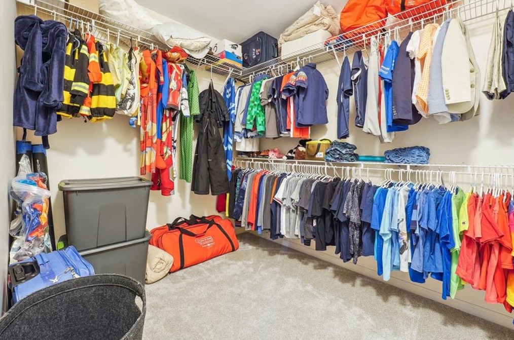 10455 Centennial Dr, Alpharetta GA  30022-5768 exterior