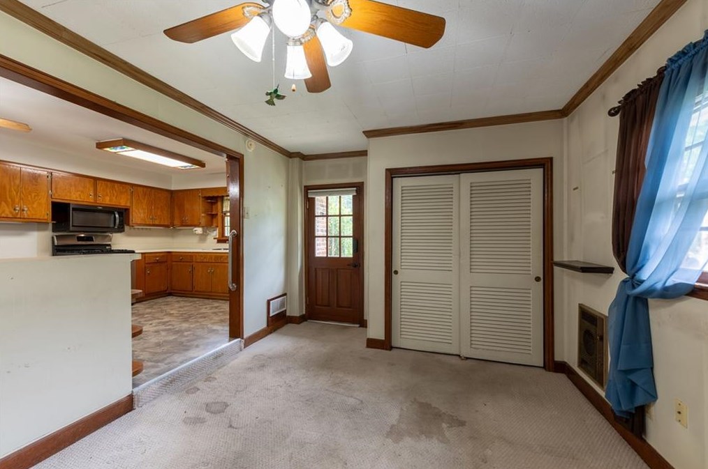 2479 Harrington Dr, Decatur GA  30033-4903 exterior