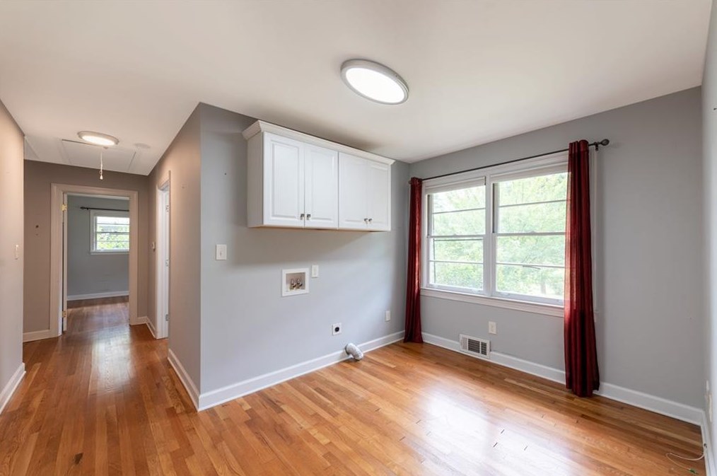 2479 Harrington Dr, Decatur GA  30033-4903 exterior