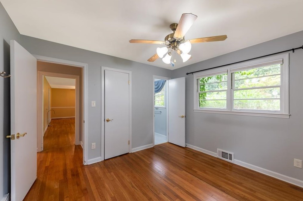 2479 Harrington Dr, Decatur GA  30033-4903 exterior