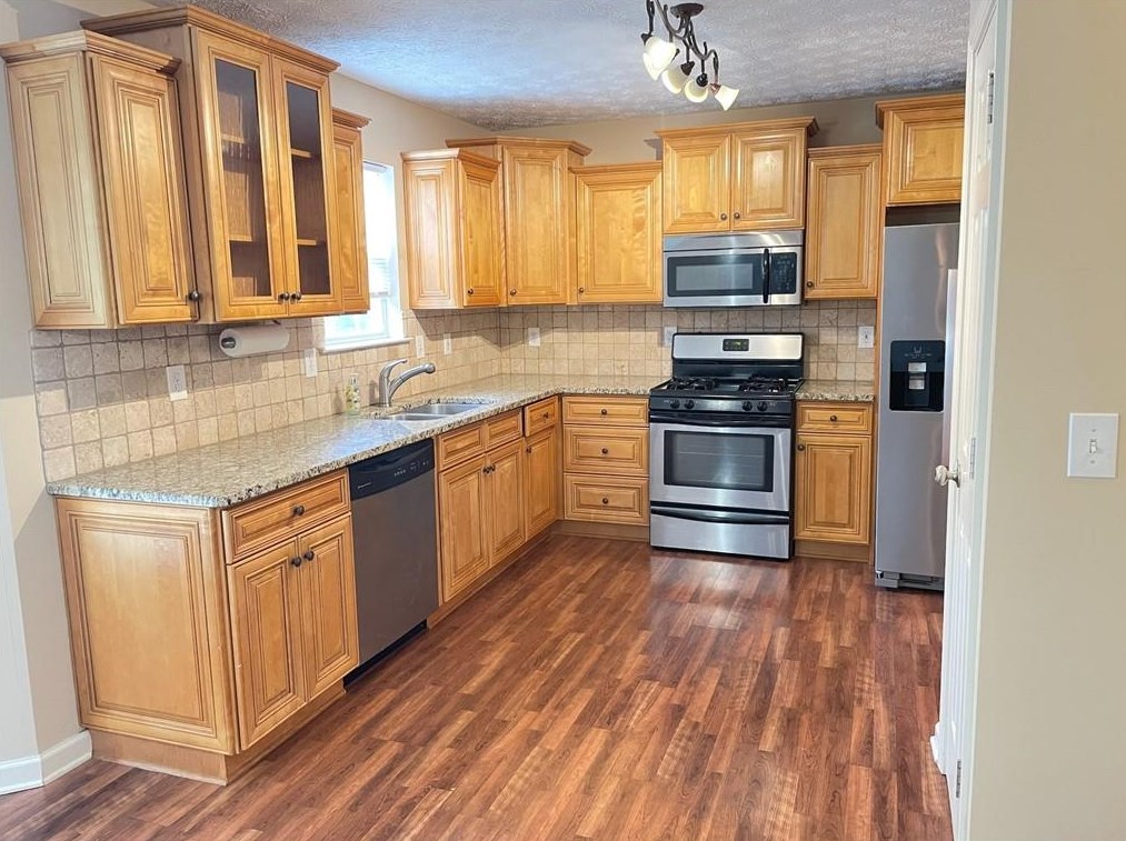 3553 Daventry Ln Nw, Kennesaw, GA 30144