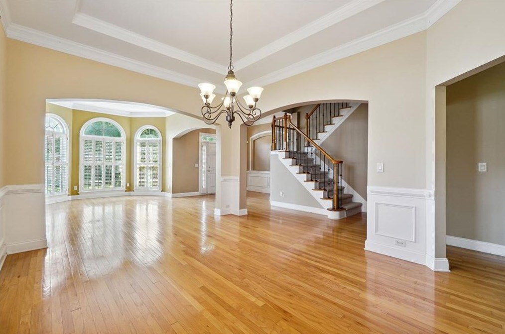 4951 Village Terrace Dr, Atlanta GA  30338-2313 exterior