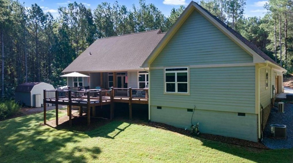 558 Fox Paw Leaf Ln, Ellijay, GA 30536