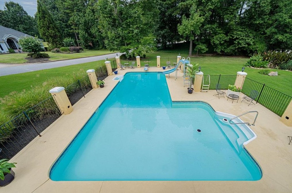 3071 Players Dr, Jonesboro, GA 30236-4168