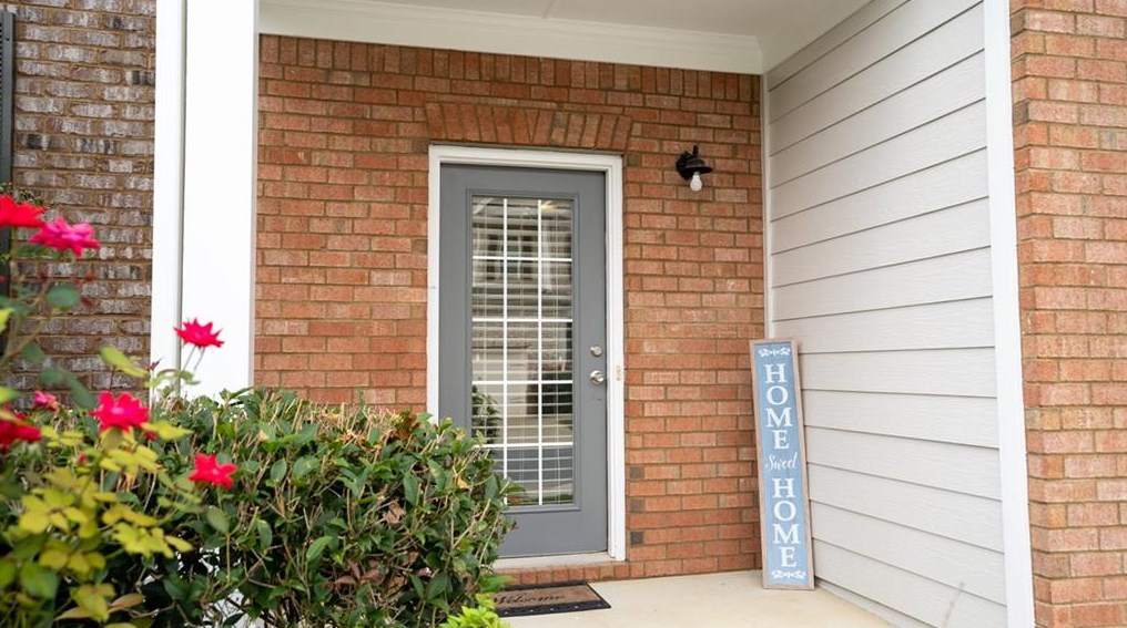 347 Franklin Ln, Acworth, GA 30102-3711