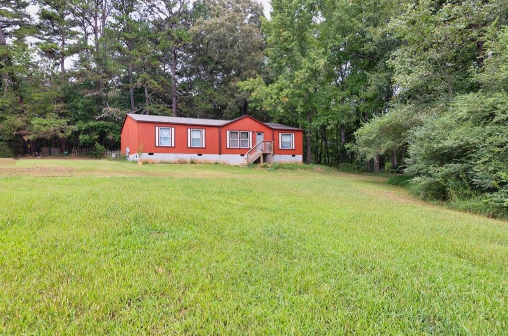 1967 Hwy 211 Ne, Statham, GA 30666