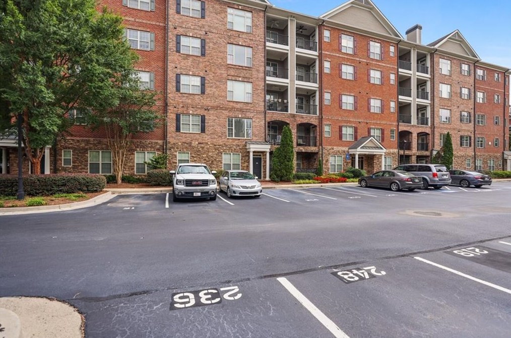 2300 Peachford Rd, Atlanta GA 30338-5820 exterior