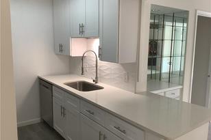 28303 Plantation Dr, Atlanta GA  30324-2951 exterior