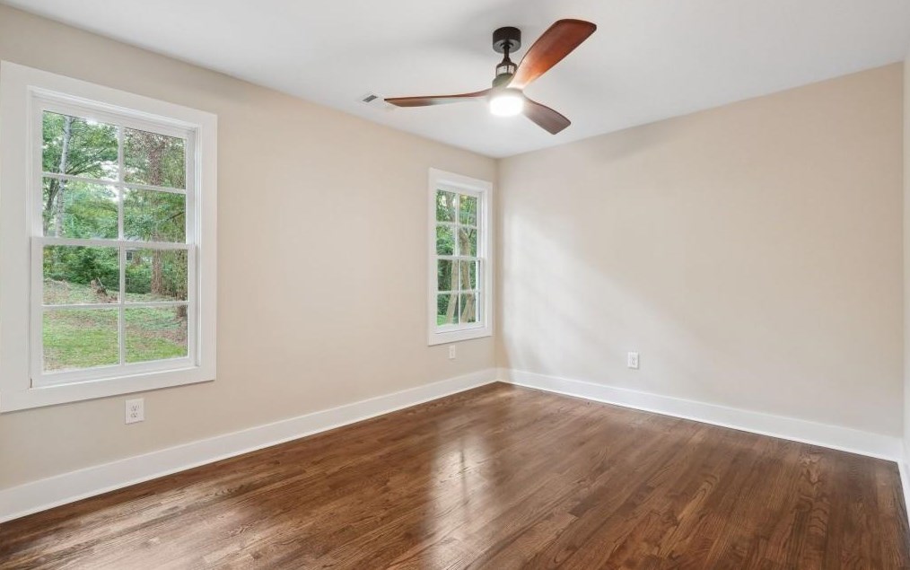 1308 Deerwood Dr, Decatur GA  30030-4512 exterior