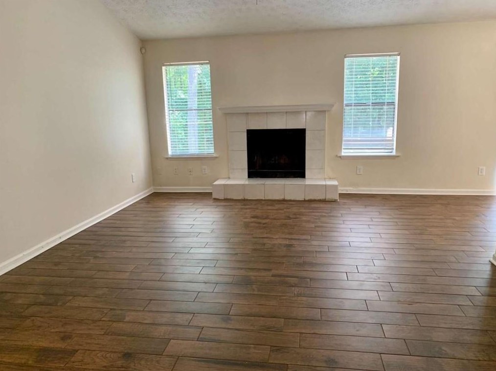 2955 Wildflower Ln, Lithonia, GA 30039