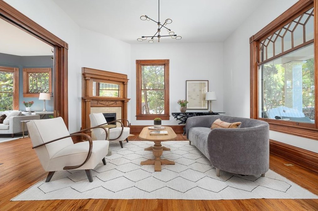 627 Sycamore St, Decatur GA  30030-1942 exterior