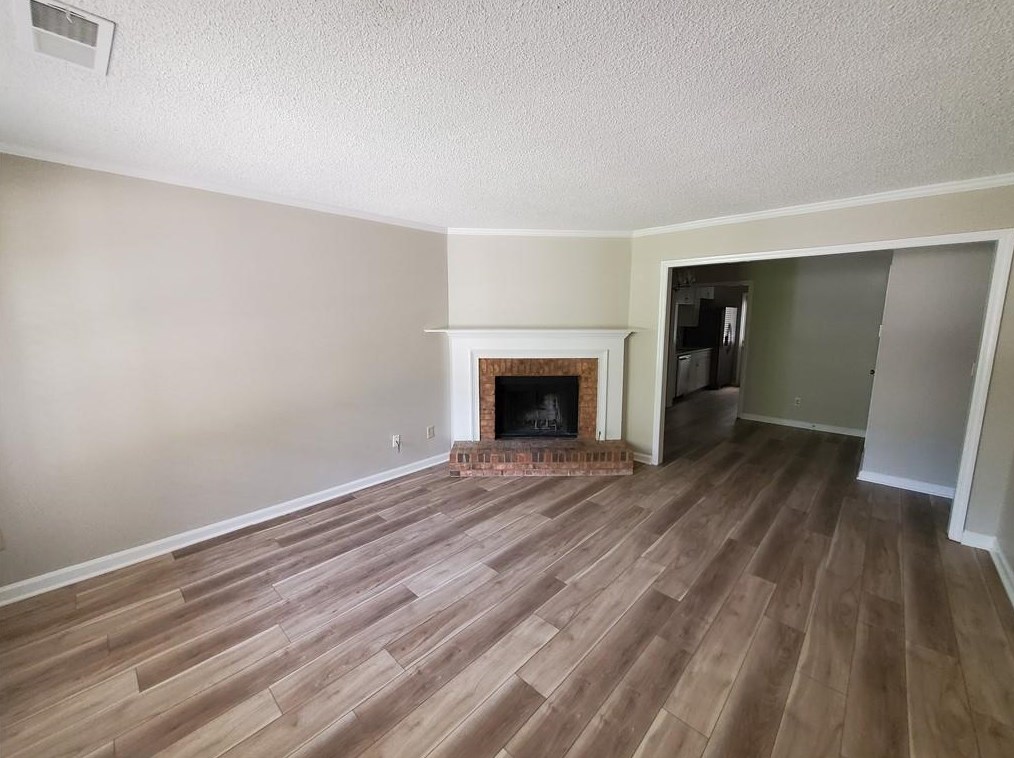 4061 Coopers Hill Dr, Smyrna, GA 30080-6466