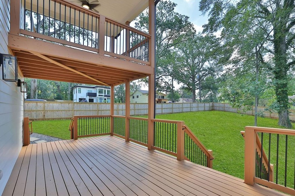 613 Parker Ave, Decatur GA  30032-3950 exterior