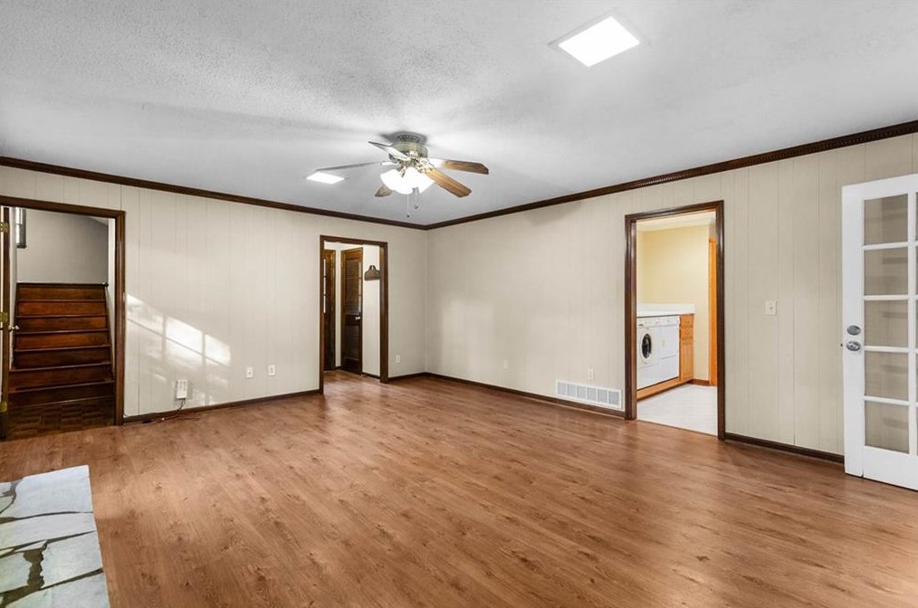 5247 Waterford Dr, Atlanta GA 30338-3129 exterior