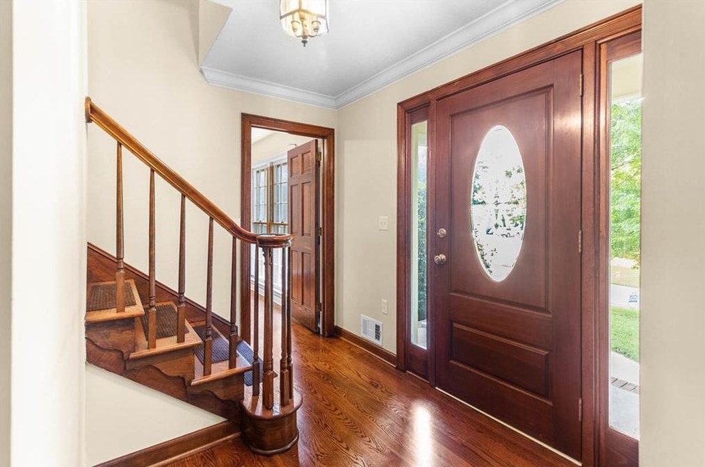 5247 Waterford Dr, Atlanta, GA 30338-3141