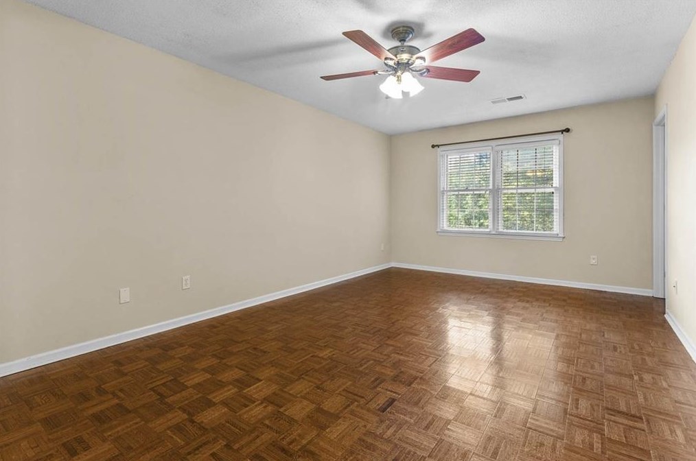 5247 Waterford Dr, Atlanta GA 30338-3129 exterior