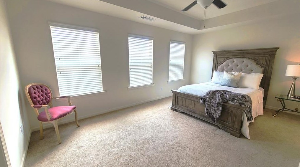 823 Regal Ln, Atlanta GA  30331-8636 exterior