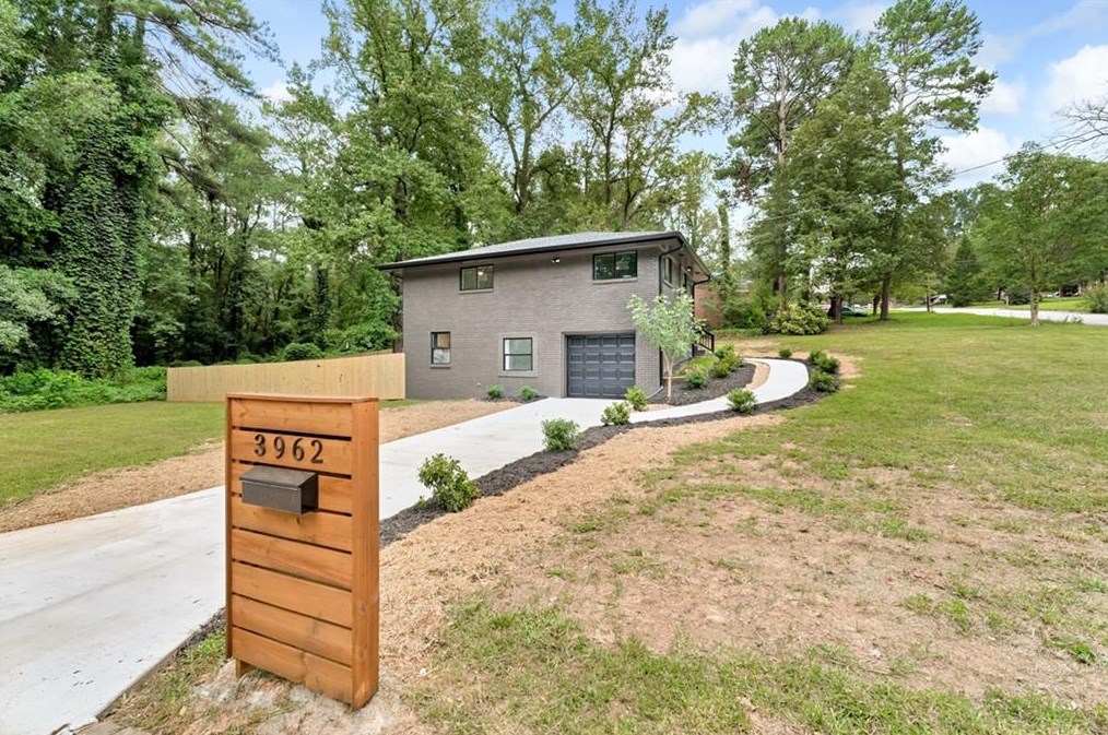 3962 Phylis Pl, Decatur, GA 30035-1123