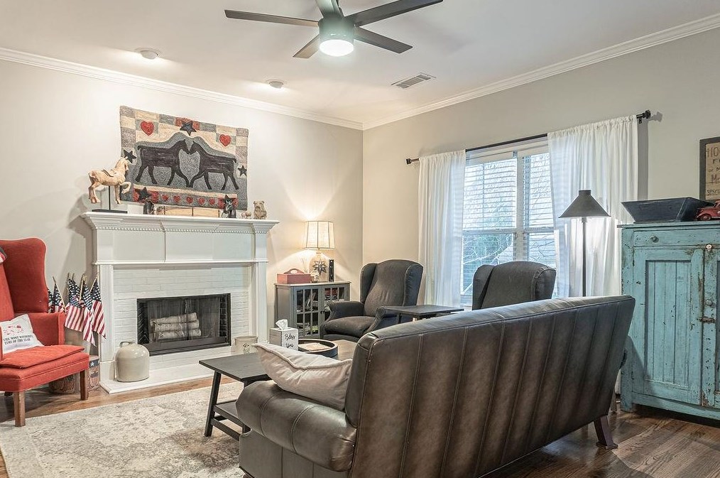 584 Edgewood Dr, Athens GA 30606-1418 exterior