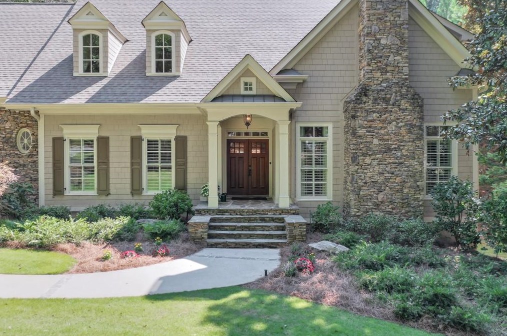 240 Chason Wood Way, Roswell, GA 30076-3900