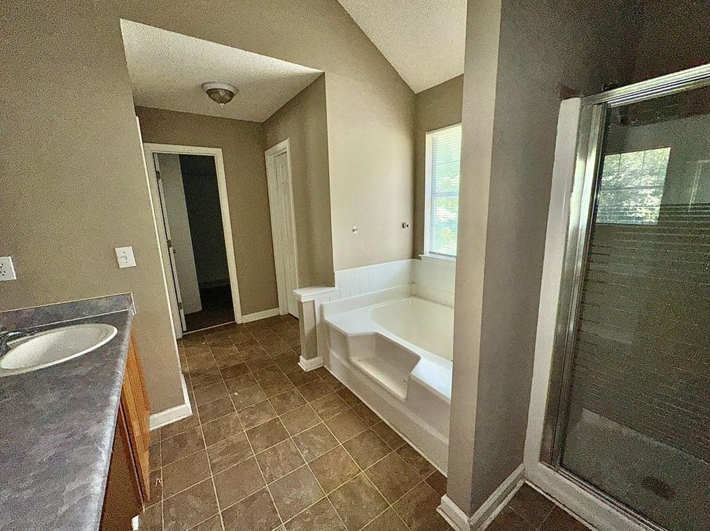 3341 Clifton Farm Dr, Decatur GA  30034-3712 exterior