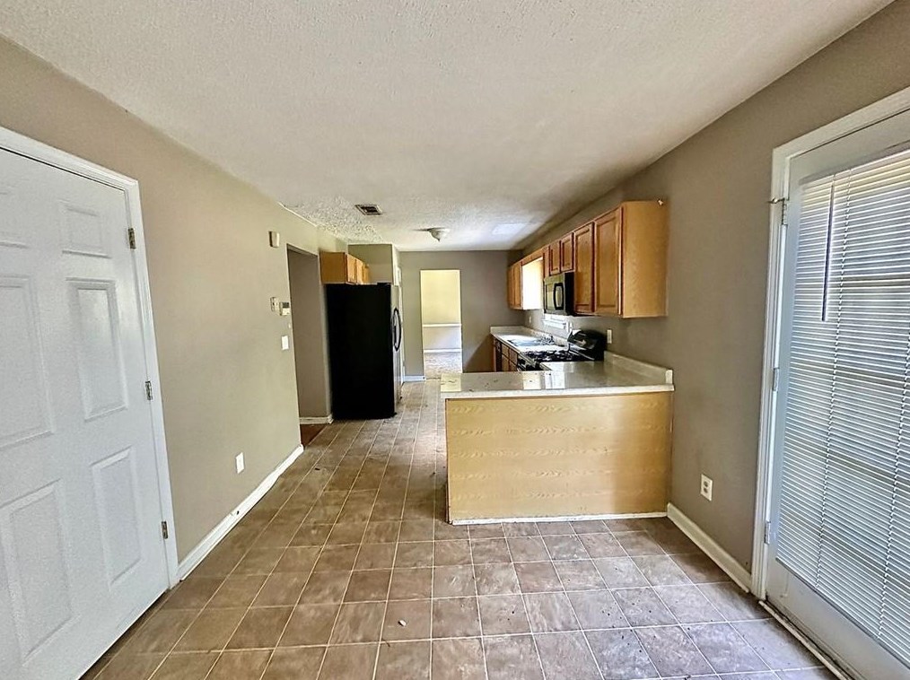 3341 Clifton Farm Dr, Decatur GA  30034-3712 exterior